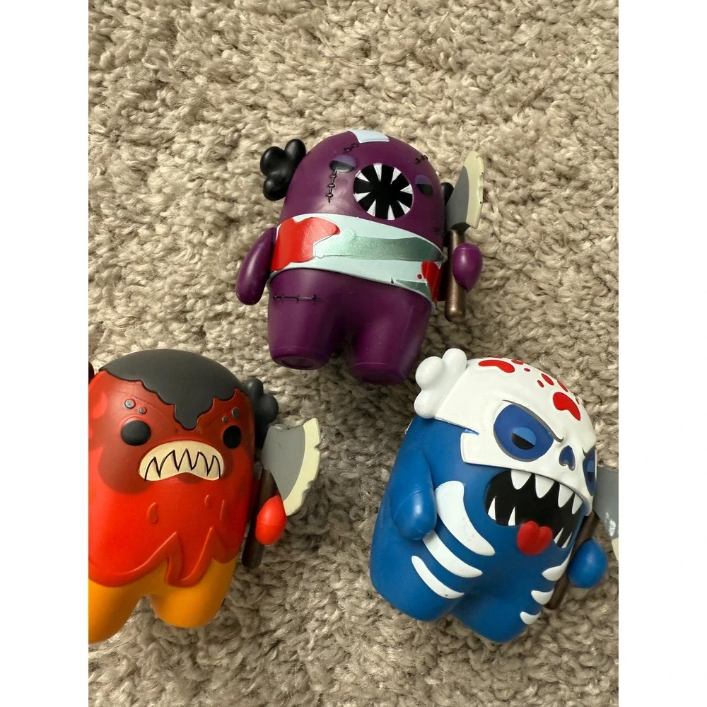 LOT‎ OF 3 Axe Alotls Series Halloween Mini Figure Monster Toys Kreepy Axolotl